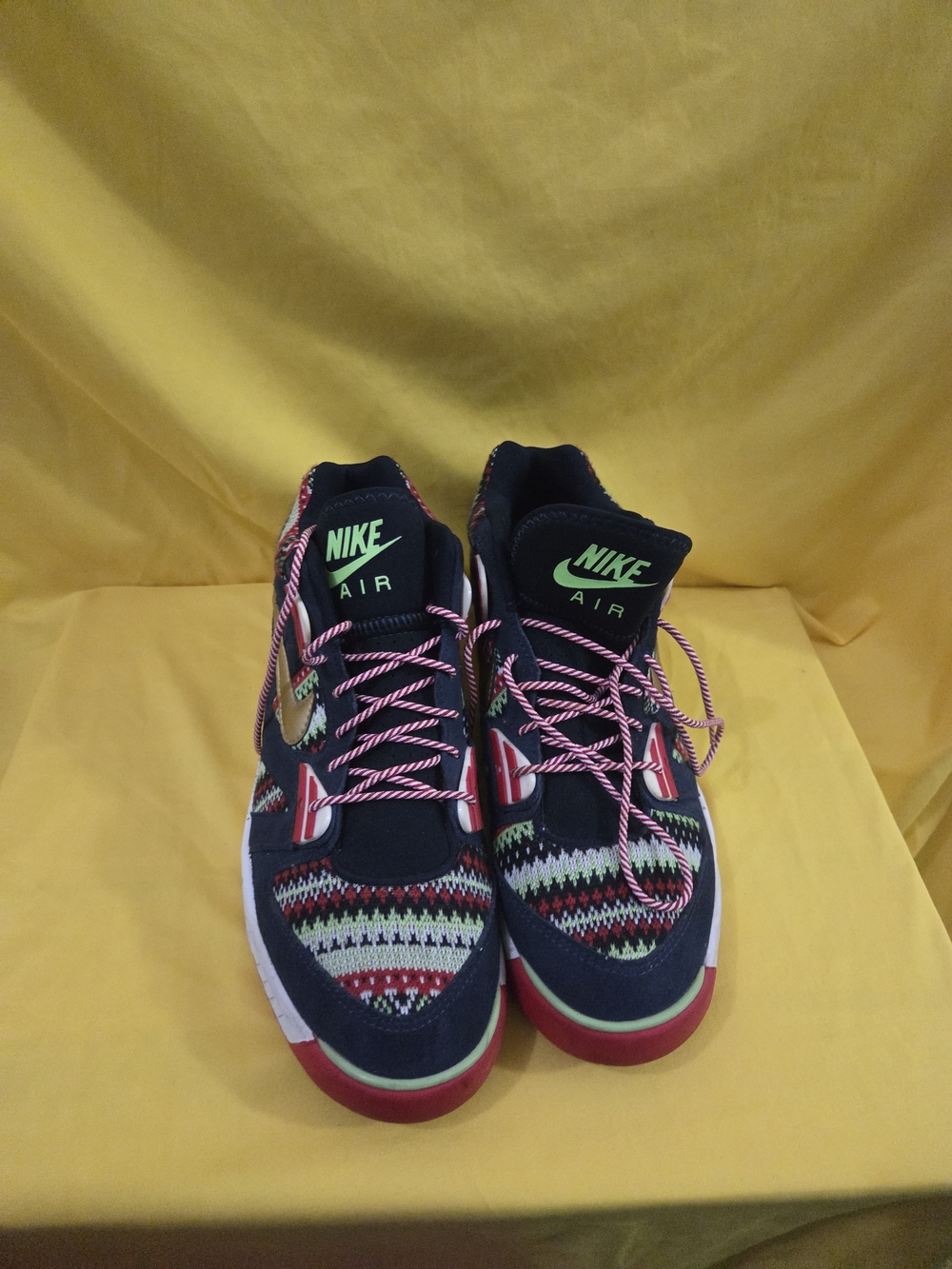 Nike Air Tech Challenge 3 Christmas Worn/ Not In Original Box - Picture 2 of 8
